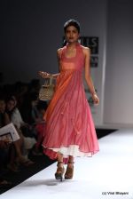 Model walk the ramp for Virtues Show at Wills Lifestyle India Fashion Week 2012 day 5 on 10th Oct 2012 (237).JPG